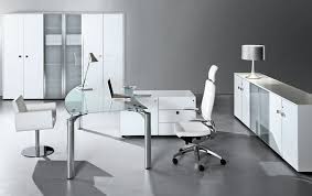 Hướng bố trí bàn làm việc văn phòng phù hợp với người mệnh thủy